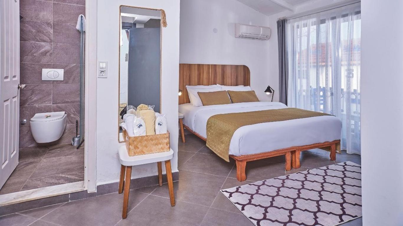 Maya Bistro Hotel & Beach Siğacık Bagian luar foto